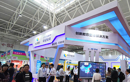 速看！3D One攜競(jìng)賽、課程衍生套件首次亮相中國(guó)教育裝備展示會(huì)！